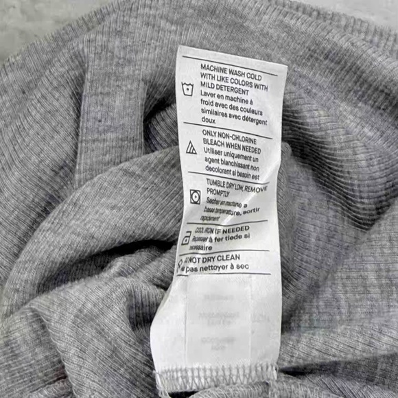 NWT Vince Womens Ribbed Sleeveless Scoop Neck Tank Top Gray Size L - Picture 9 of 9